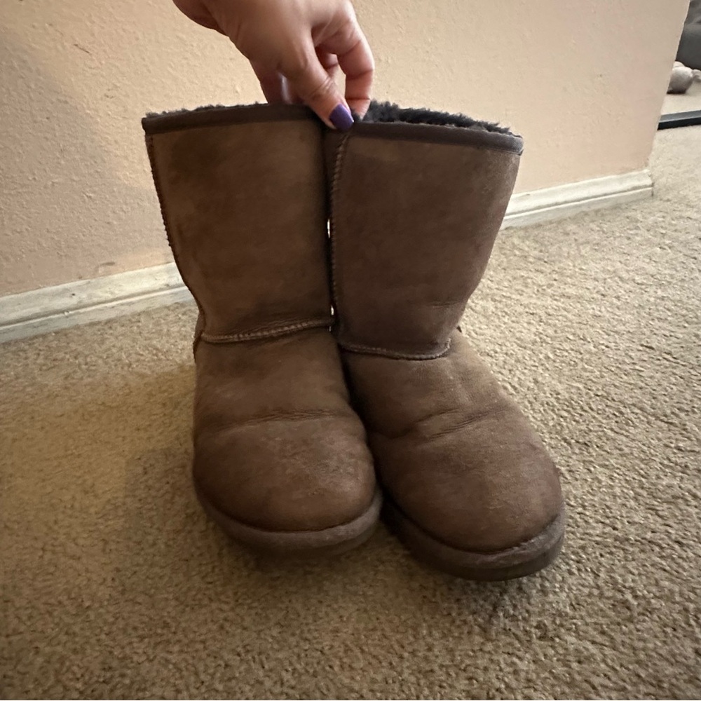 Size W6 Brown UGG Boots
